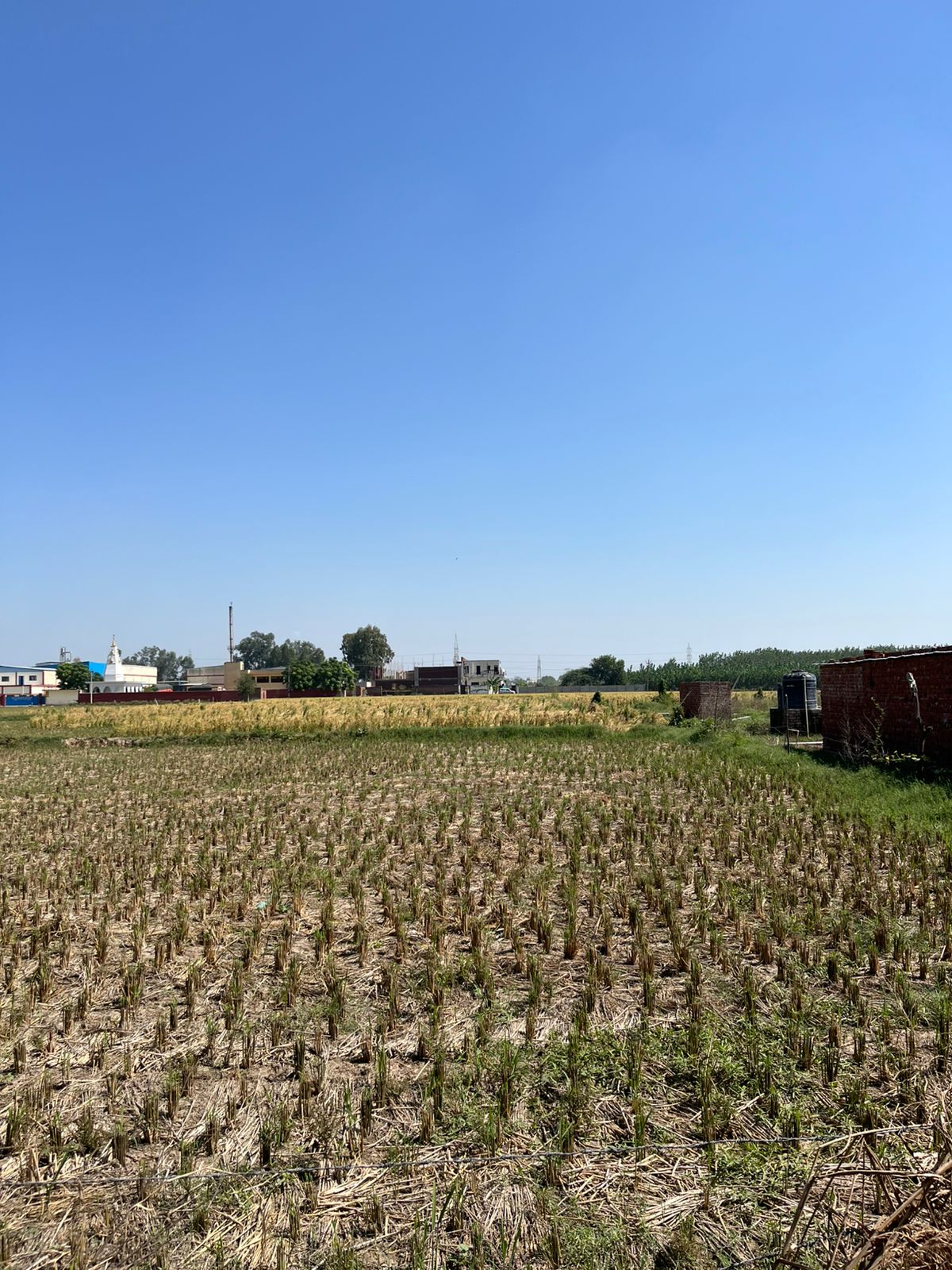 Plot For Sale in Vatika City Central