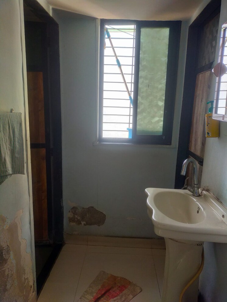 Bathroom, dombivli west Studio 350 Sq.Ft. Apartment In Dombivli West Thane 7880876