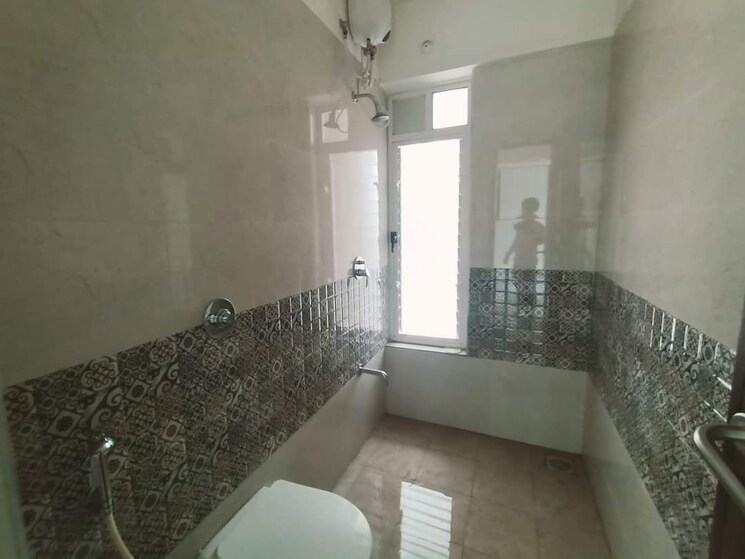 Bathroom, thakur-village 2 Bedroom 1200 Sq.Ft. Apartment In Kandivali East Mumbai 7880880