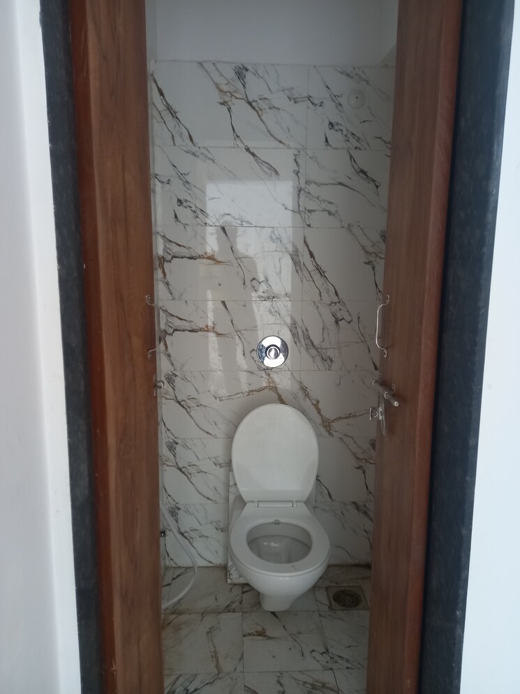 Bathroom, satyam-shivam-apartment 2 Bedroom 800 Sq.Ft. Apartment In Sainath Nagar Pune 7880908