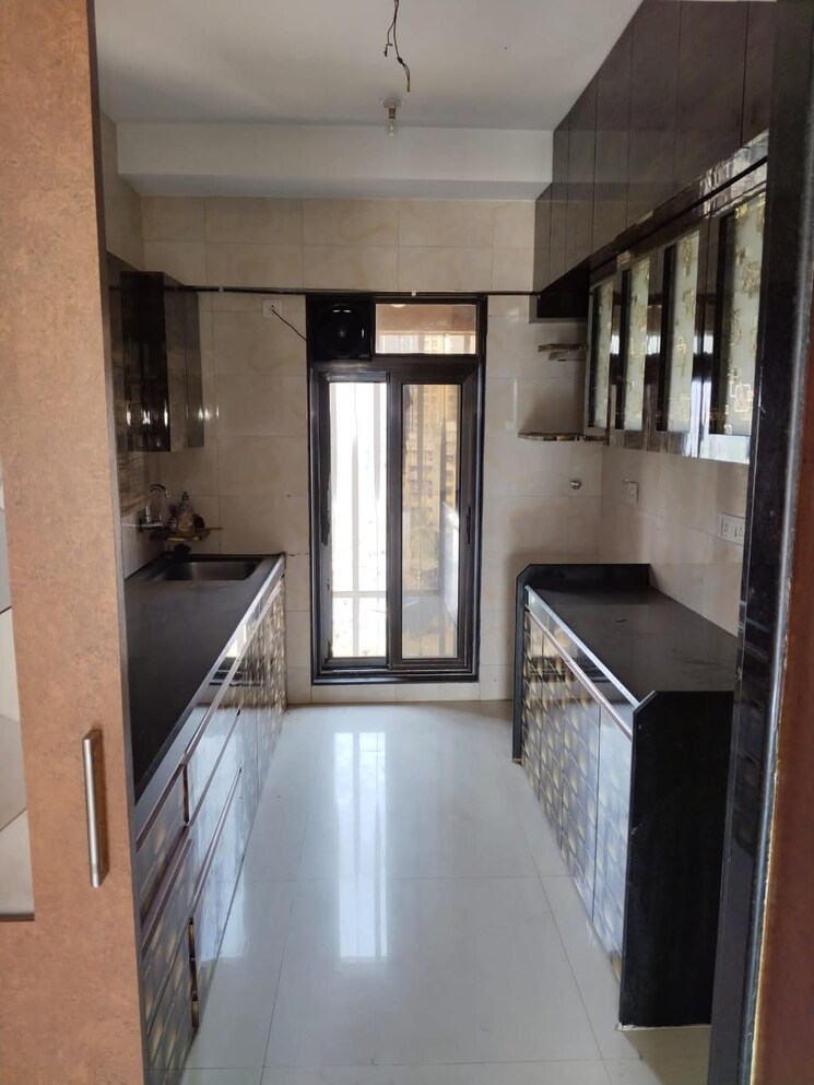 Kitchen, abhiram-chs 2 Bedroom 635 Sq.Ft. Apartment In Kandivali West Mumbai 7880964