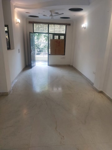 Living Room in 3 BHK Builder Floor at Gujranwala Town – for Rent