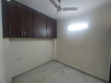 Bedroom in 3 BHK Builder Floor at Gujranwala Town – for Rent