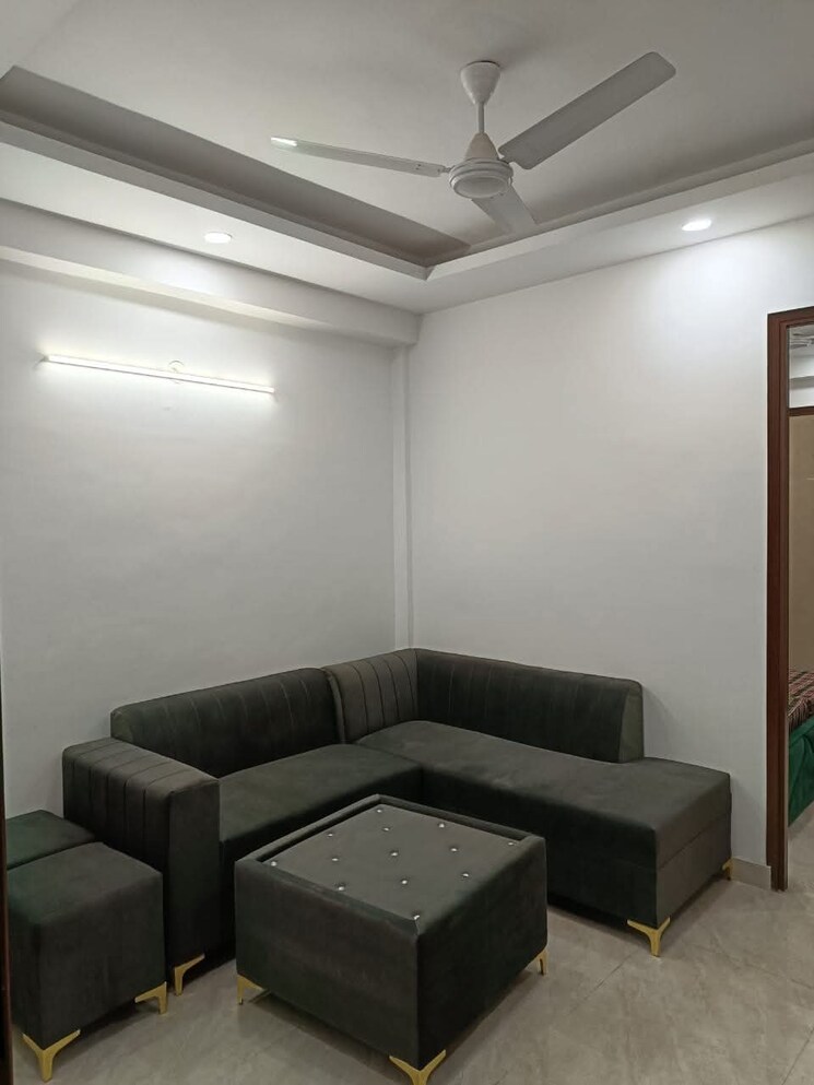 Living Room, chattarpur 2 Bedroom 1010 Sq.Ft. Builder Floor In Chattarpur Delhi 7880989