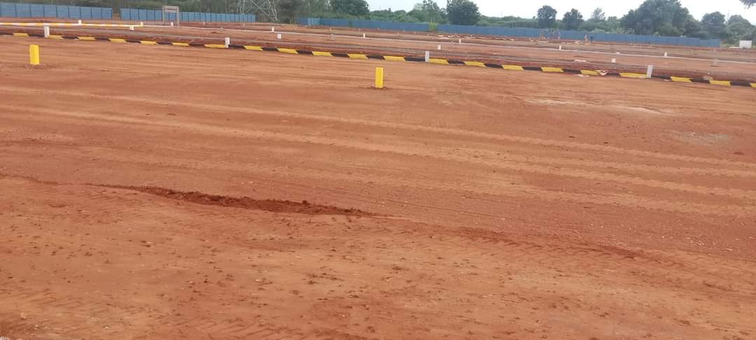 Plot For Sale in Maha Nagar 