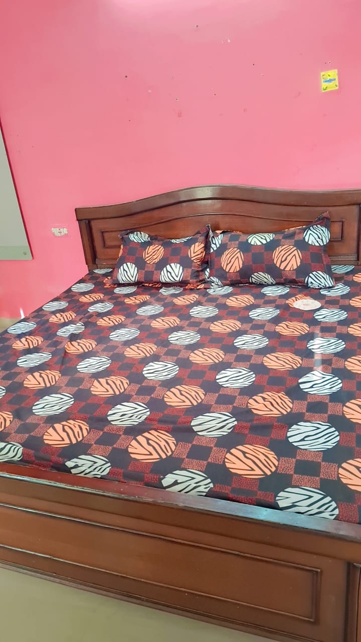 Plot For Sale in D R Estate 