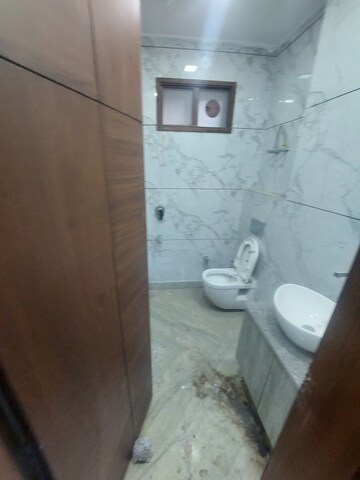 Bathroom in 2 BHK Builder Floor at Delhi Cantonment – for Sale