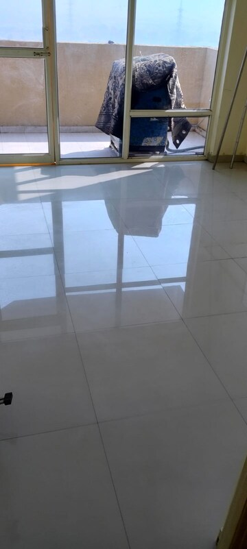 Room in 2 BHK Apartment at GLS Arawali City, Sohna Sector 4 – for Sale