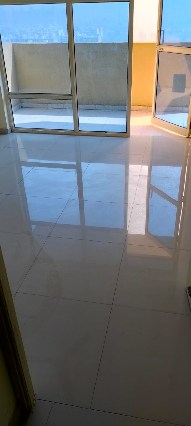 Room, gls-arawali-city 2 Bedroom 750 Sq.Ft. Apartment In Sohna Sector 4 Gurgaon 7881020