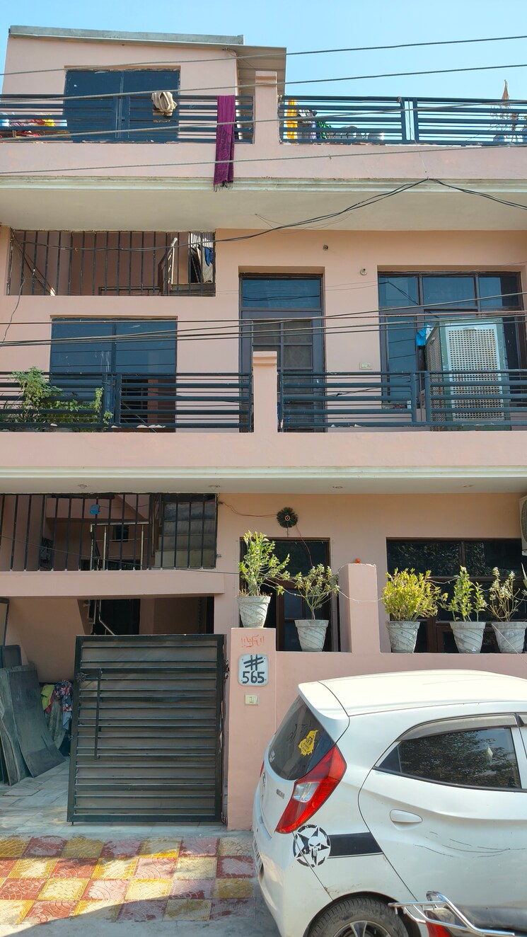 Exterior View, ambala highway 6 Bedroom 101 Sq.Yd. Independent House In Ambala Highway Zirakpur 7881023