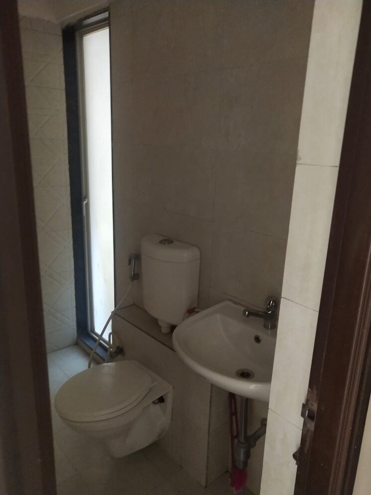 Bathroom, sai-heritage-badlapur 2 Bedroom 545 Sq.Ft. Apartment In Katrap Thane 7881035
