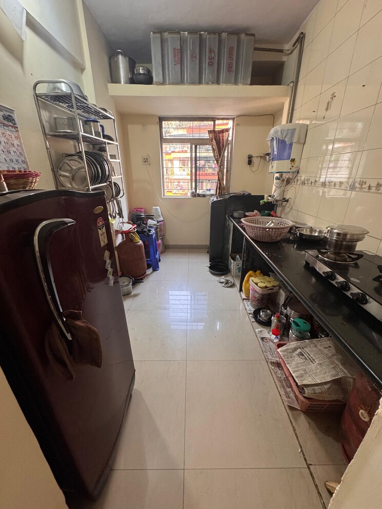 Master Bedroom, shree-bhawani-633-1-nana-peth 2 Bedroom 850 Sq.Ft. Apartment In Camp Pune 7881084