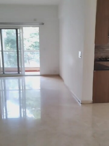 Room in 3 BHK Apartment at SRR Aqua, Halasuru – for Rent