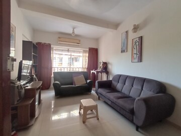 2 BHK Apartment For Rent in Sea Pebbles Apartment, Bandra West