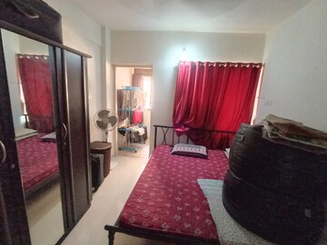 Bedroom in 2 BHK Apartment at Sea Pebbles Apartment, Bandra West – for Rent