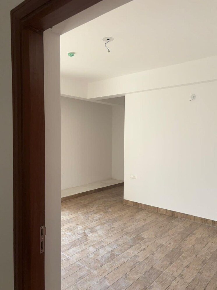 Room, purvanchal-royal-city-ii 3 Bedroom 2075 Sq.Ft. Apartment In Chi V Greater Noida Greater Noida 7881143