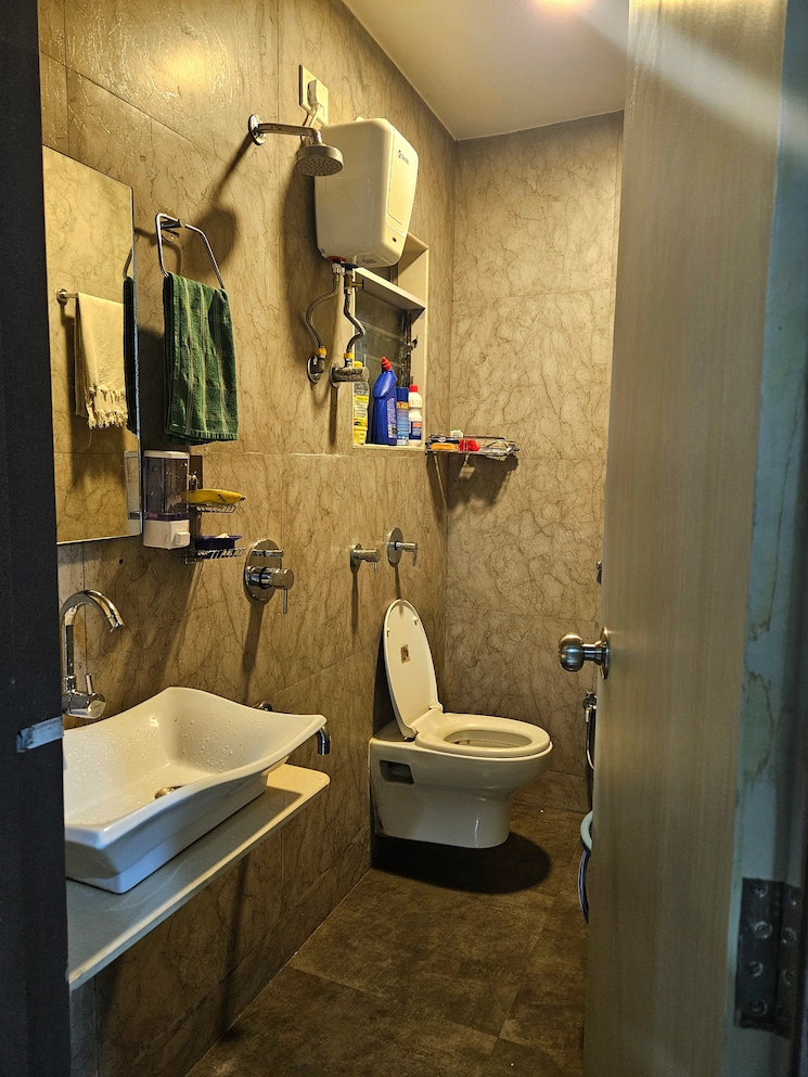 Bathroom, dv-shree-shashwat 1 Bedroom 480 Sq.Ft. Apartment In Dahisar East Mumbai 7881139