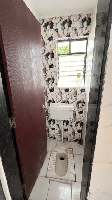 Bathroom in 1 BHK Apartment at Dahanukar Colony – for Rent
