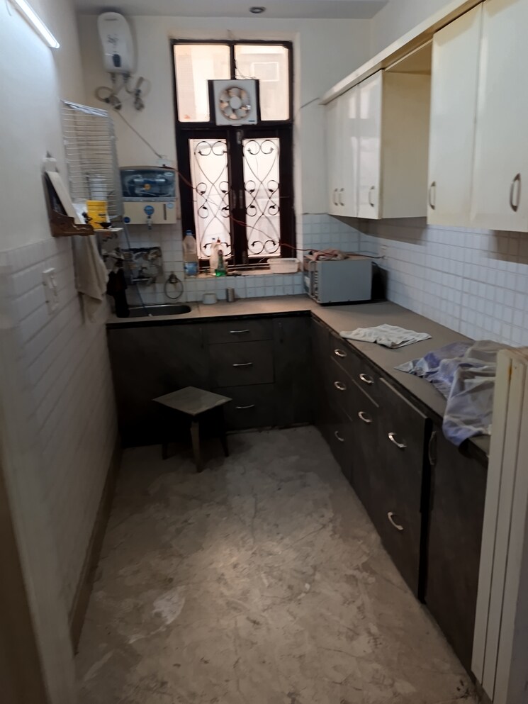 Kitchen, rohini sector 24 3 Bedroom 700 Sq.Ft. Builder Floor In Rohini Sector 24 Delhi 7881235