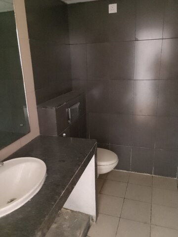 Bathroom in 2.5 BHK Apartment at Kashish Manor One, Sector 111 – for Sale