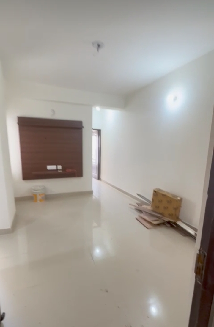1 BHK Apartment For Sale in VVIP Nest