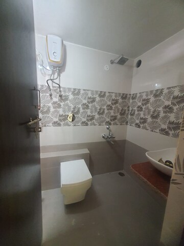 Bathroom in 2 BHK Independent House at Besa – for Rent