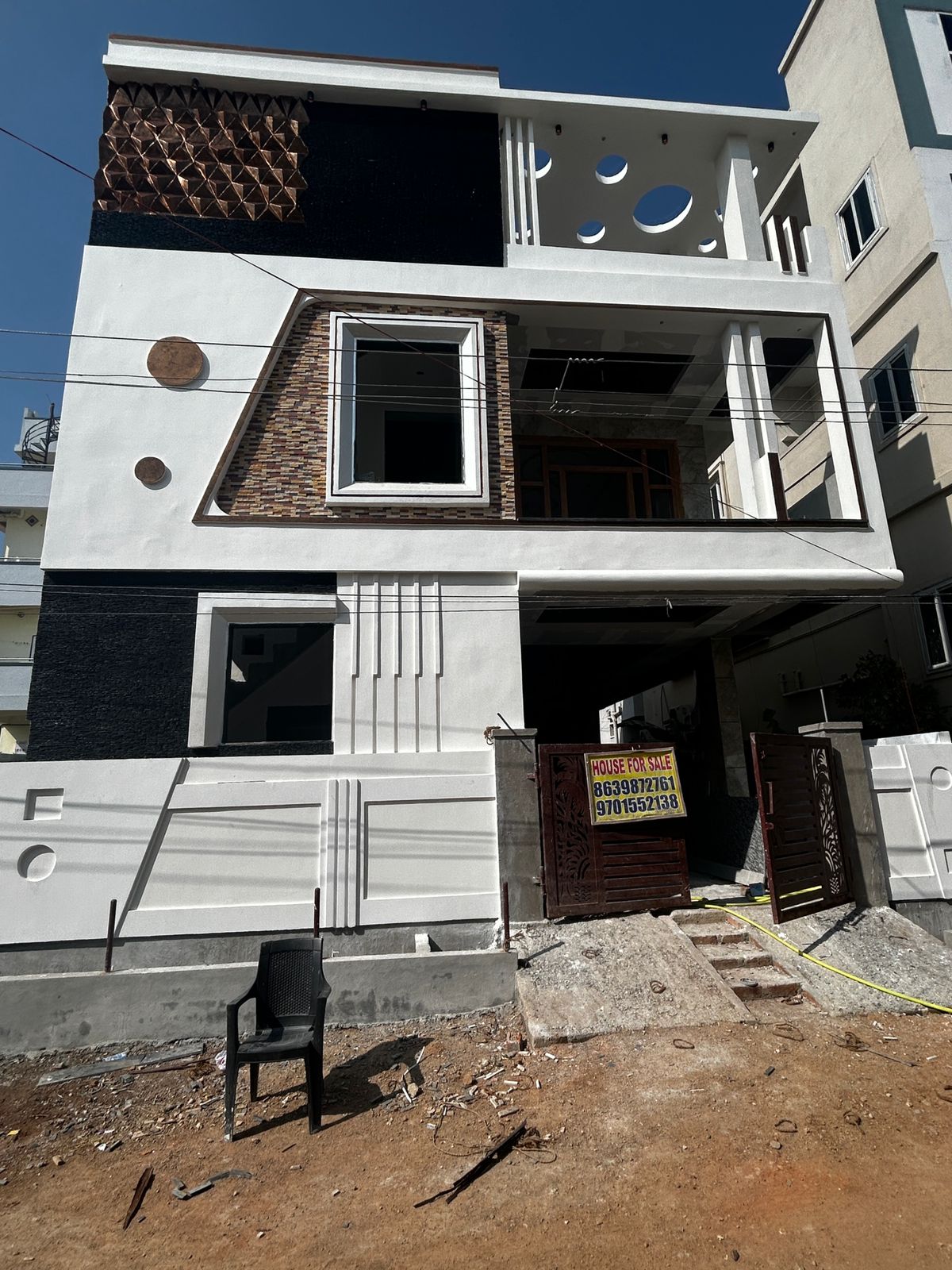 4 BHK + Pooja Room,Extra Room Independent House For Sale in Hanuman Real Estate's 