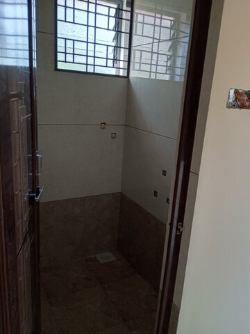 Bathroom in 2 BHK Independent House at Angol – for Rent