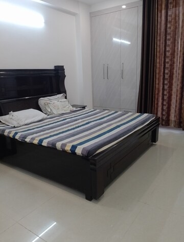 Bedroom in 3 BHK Apartment at Maxxus Elanza, International Airport Road – for Rent