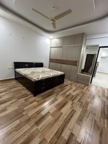 Bedroom in 3 BHK Apartment at Patiala Road – for Rent