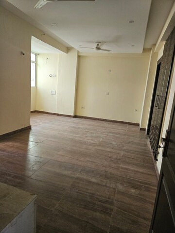 Building Lobby in 3 BHK Builder Floor at Priyadarshini Vihar – for Sale