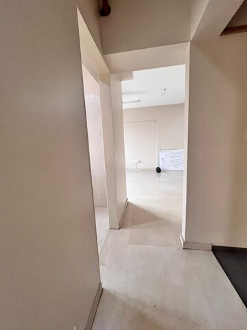 Room in 3 BHK Apartment at Andheri West – for Rent