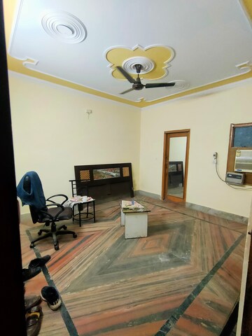 Bedroom in 1 BHK Builder Floor at Uttam Nagar – for Rent