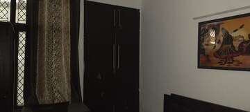 Furnished Amenities in 4 BHK Apartment at Ardee City, Sector 52 – for Rent