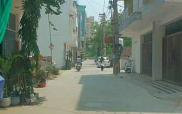 Plot For Sale in New Palam Vihar 3, Sector 111