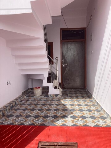 Parking in 3 BHK Independent House at Faizabad Road – for Sale