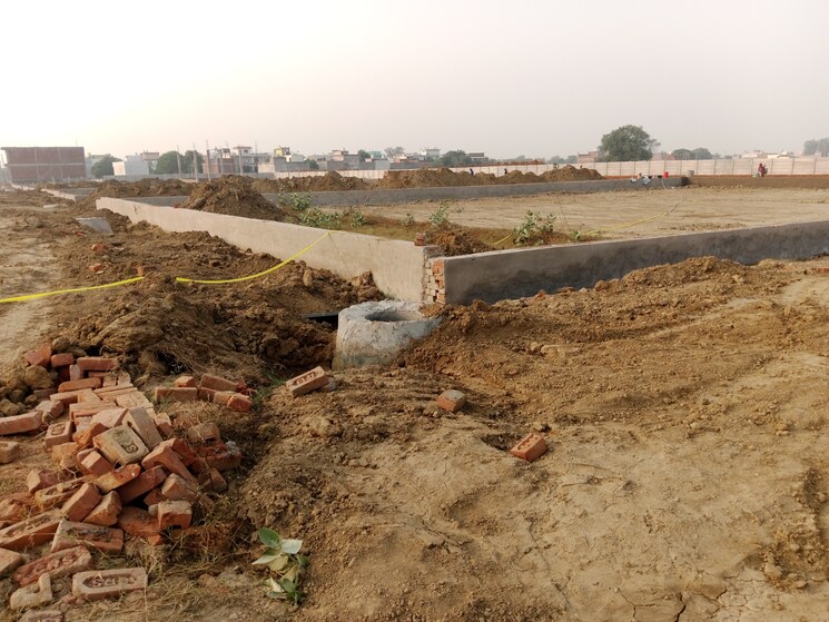 undefined, dhanauli  90 Sq.Yd. Plot In Dhanauli Agra 7882199