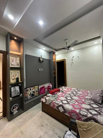 Master Bedroom in 2.5 BHK Penthouse at Paradigm Business Hermitage Park, Dhakoli Village – for Rent