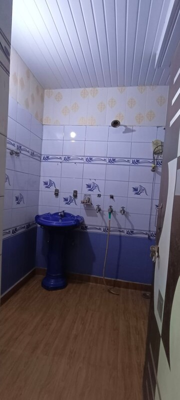 Attached Bathroom in 1 BHK Apartment at Kanaya Nagar CHS, Kopri – for Rent