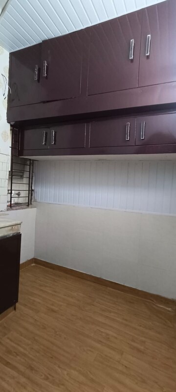  1 BHK Apartment at Kanaya Nagar CHS, Kopri – for Rent