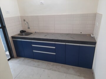 2 BHK Apartment For Rent in Unique Estate, Mira Road