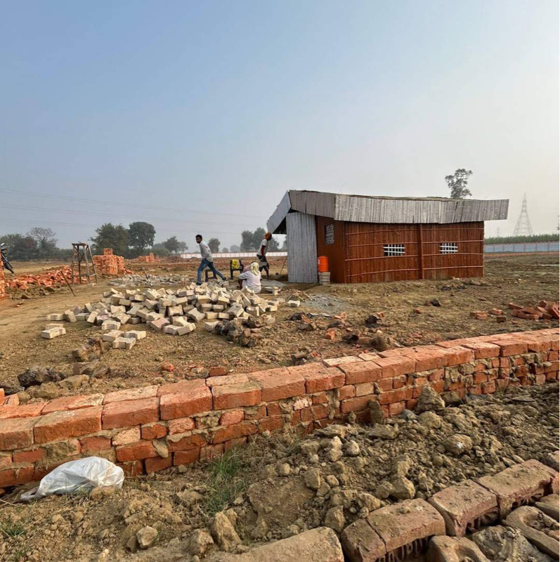 Plot For Sale in Shiv Kunj 