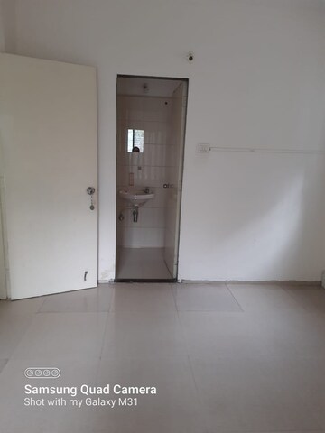 Room in 2 BHK Apartment at Atharva Garden, Kharadi – for Rent