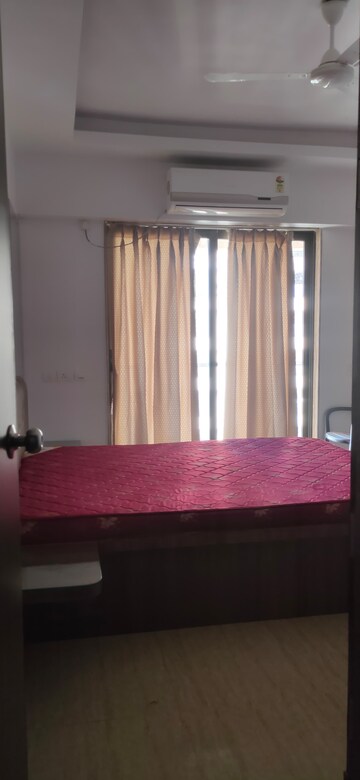 Bedroom in 2.5 BHK Apartment at HDIL Metropolis Residences, Andheri West – for Sale