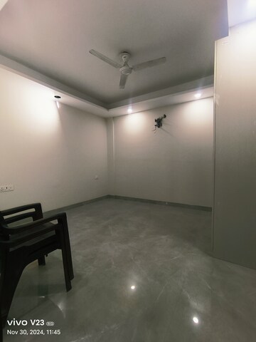 Room in 3 BHK Builder Floor at Chattarpur – for Sale