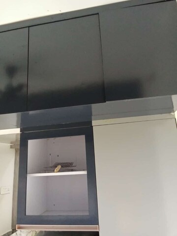 Furnished Amenities in 2 BHK Apartment at Triveni Vasant Vihar CHS, Vasant Vihar – for Rent
