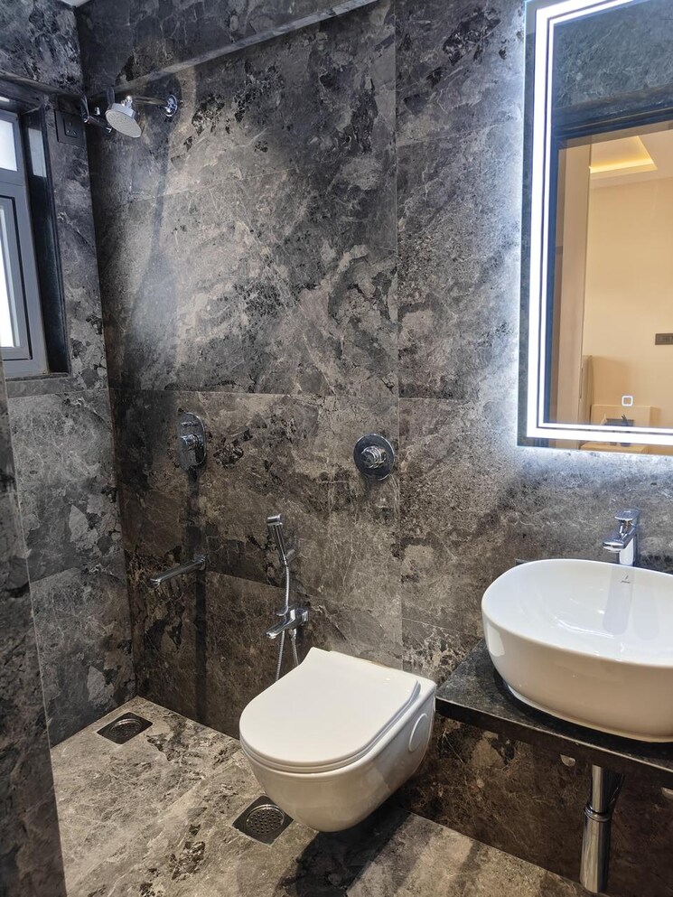 Bathroom, dharti-chs 3 Bedroom 1080 Sq.Ft. Apartment In Parel Mumbai 7882701