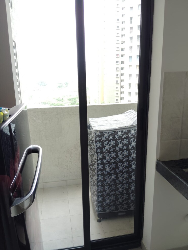 Bathroom, shapoorji-pallonji-sensorium 2 Bedroom 720 Sq.Ft. Apartment In Hinjewadi Pune 7882739