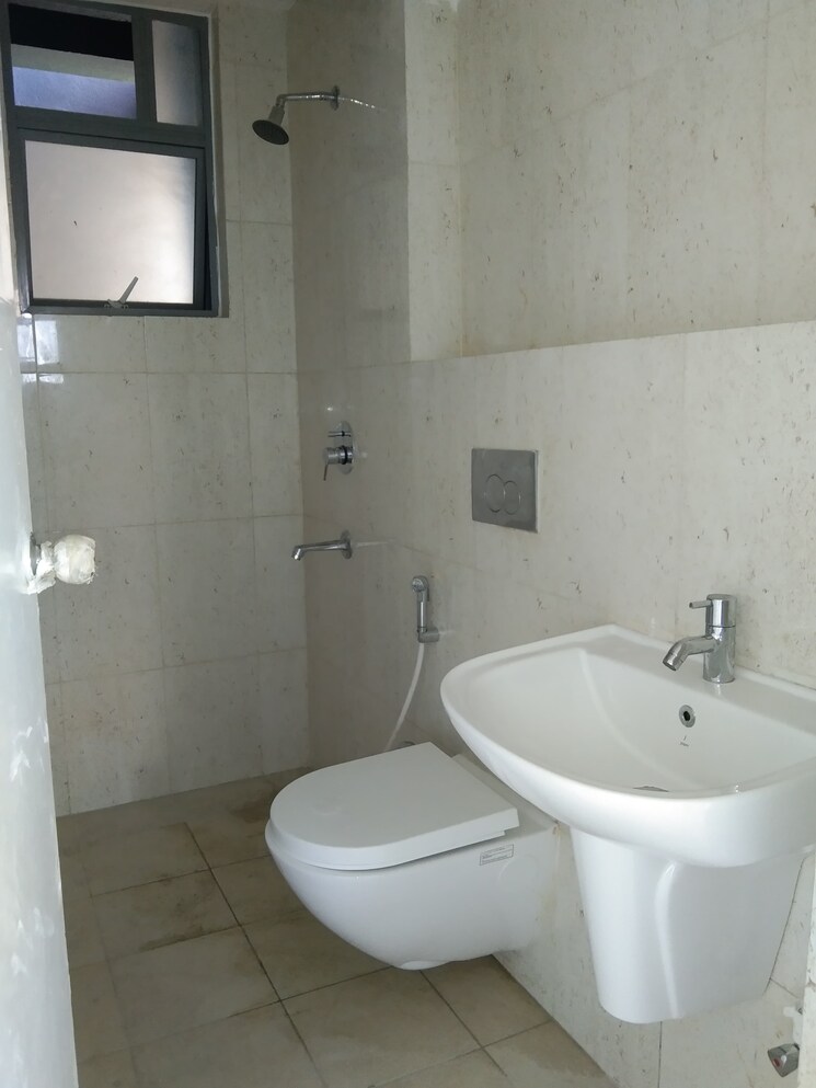 Bathroom, godrej-seven 3 Bedroom 1215 Sq.Ft. Apartment In Joka Kolkata 7882847