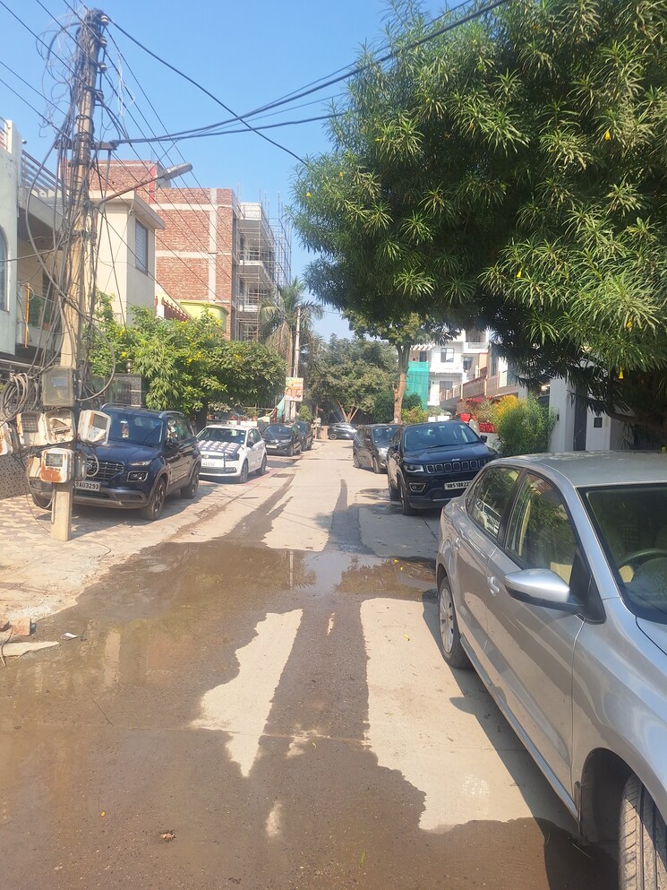 Exterior View, sector 16 4 Bedroom 250 Sq.Yd. Villa In Sector 16 Faridabad 7882988